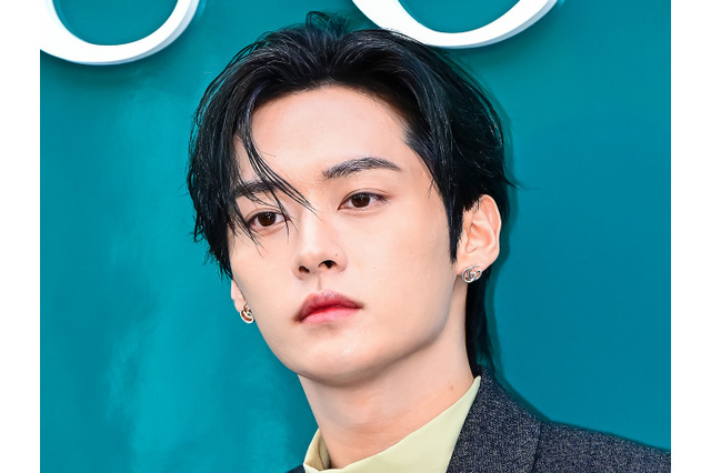 Stray Kids・リノ、端正な顔立ち映える“完璧スーツ姿”にため息…「GUCCI」イベントに出席【PHOTO】 画像