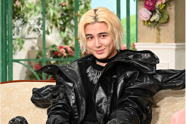 藤井風、「徹子の部屋」に初出演！父から「岡山から出んでええ」と言われた過去を振り返る 画像