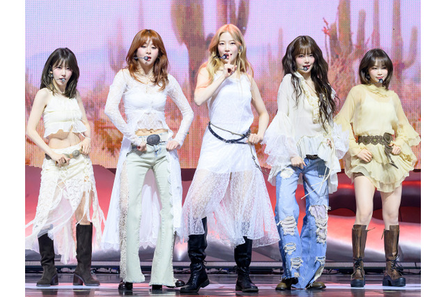 北米ツアーのスタートを切ったLE SSERAFIM、10月のカムバックをサプライズ発表 画像