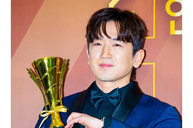 「貧しいふりはしていない」11歳下女性と電撃婚のK-POPアイドル、新居を用意できず実家へ 画像