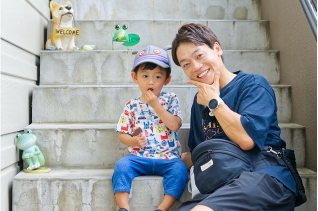 おばたのお兄さん、2歳息子の誕生日に“男二人旅”へ！成長した子どもの姿に「パパそっくり」の声 画像