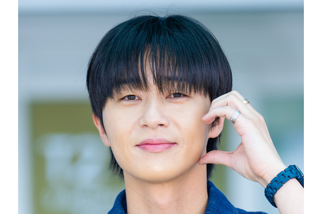 俳優パク・ソジュン、共演女優と海辺で初々しい恋！新ドラマ『ギョンドを待ちながら』写真公開 画像