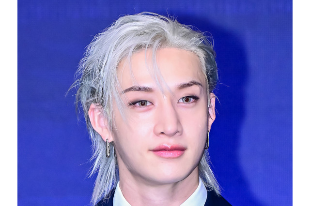 すべてを持っている…Stray Kids・バンチャン、金色の長髪に鍛え抜かれた肉体「地球滅びる」【PHOTO】 画像