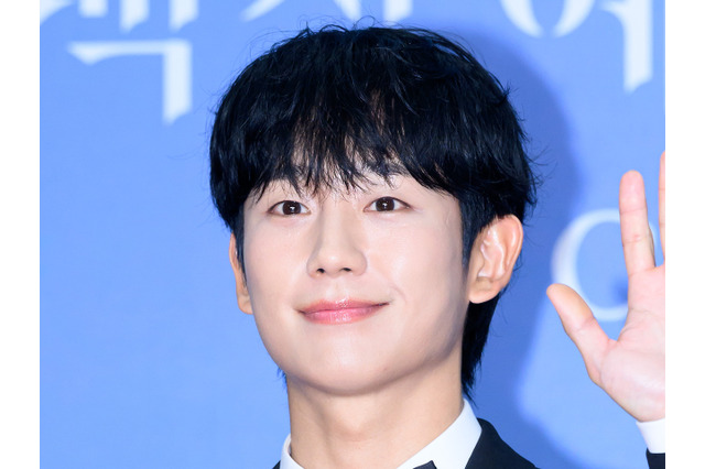 俳優チョン・ヘイン、往年の映画スターに変身！高級感溢れる装いに似合う容姿端麗さ 画像