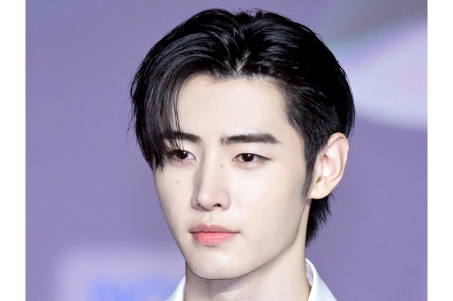 ENHYPEN・ソンフン、“恋人感”満載の佇まいに絶賛の声「ずるいよ」「好きが詰まっている」【PHOTO】 画像