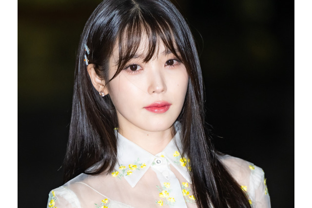IU、ファンとの共同名義で約2000万円寄付！デビュー17周年記念、今年だけで寄付総額7000万円超 画像