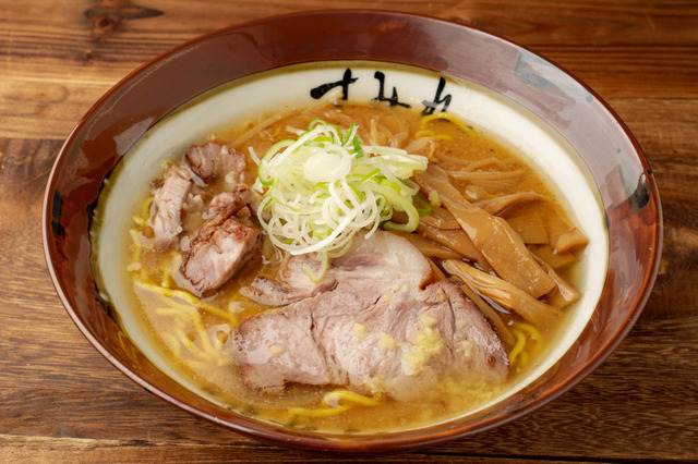札幌の人気ラーメン店「すみれ」弟子11名が21年ぶりに再集結！新横浜ラーメン博物館で“食べ比べ企画” 画像