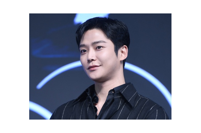 俳優ロウン、兵役前の最後の公式行事か。入隊への心情を明かす 画像