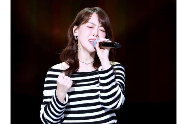 歌手リサ、8月に突然この世を去った友人歌手を追悼…46歳で早すぎる別れに涙「気持ちが崩れた」 画像