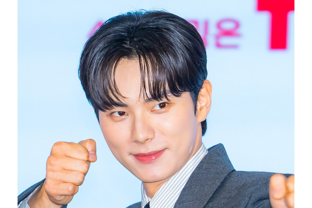 『暴君のシェフ』俳優イ・チェミン、端正な顔立ち＆長身際立つオフの姿「かわい子ちゃん」【PHOTO】 画像