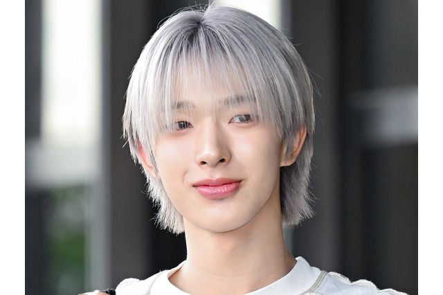 「ビジュ最高すぎ」NEXZ・トモヤ、“破壊力抜群”のギャップ溢れるオフSHOTにファン沼落ち【PHOTO】 画像