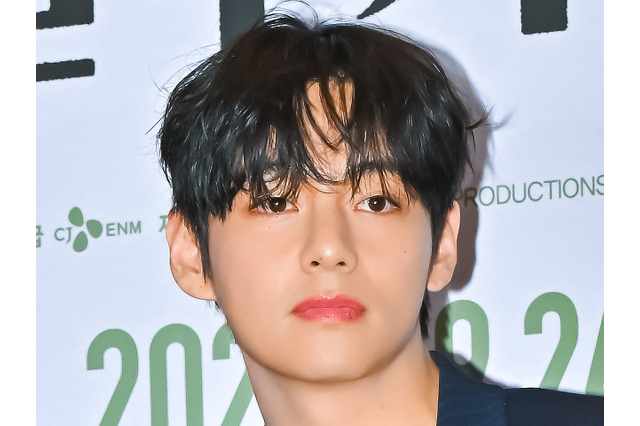 BTS・V、“彼氏感”溢れる写真を大量公開！新AL制作に励むアメリカの豪華宿泊先も？【PHOTO】 画像
