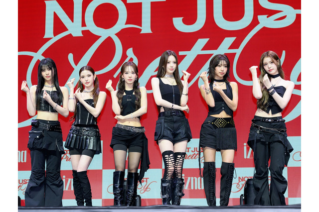 “日本人メンバー所属”izna、新AL『Not Just Pretty』発売記念ショーケース開催！「新しい姿に期待してほしい」 画像