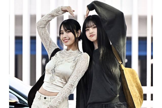 メンバーの“熱愛説”報道後も堂々と笑顔！KISS OF LIFE・ナッティ＆ハヌル、フランスへ出国【空港写真】 画像