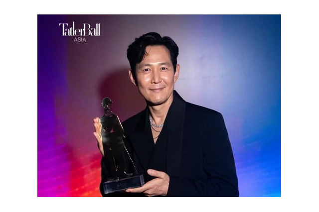 『イカゲーム』イ・ジョンジェ、チャップリン・アワード受賞!! 画像