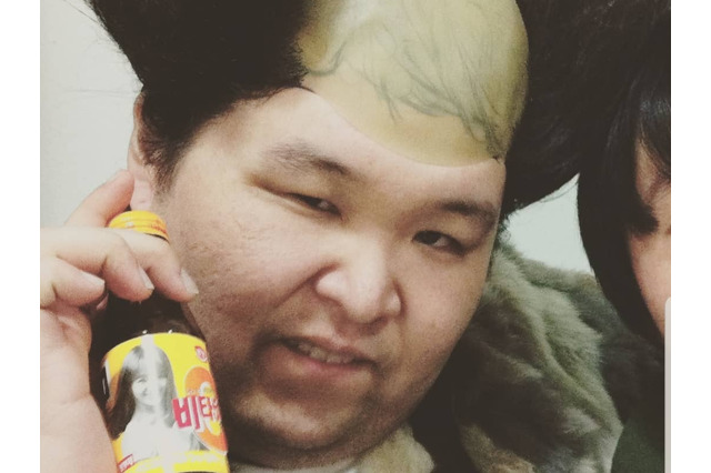 月収60万円のヘアデザイナーから芸人に転身　41歳で急逝したチョン・セヒョプさんとは 画像