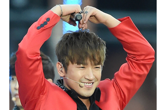 シングルマザーと結婚のK-POPアイドル、“連れ子”の法的な父親になる決心「特別養子縁組を…」 画像