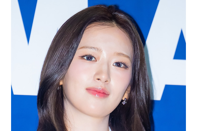 IVE・ユジンの“メイク落とし”姿に悶絶者続出！自然体ショットでも輝く完璧ビジュ「一番カワイイ」【PHOTO】 画像