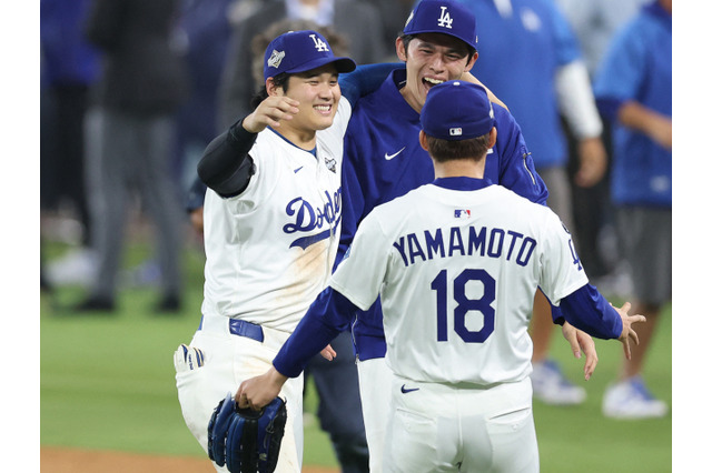 「主人公はもちろん、“野球の神”オオタニ」韓国紙も衝撃！大谷翔平2HR＆9出塁に興奮隠せず 画像