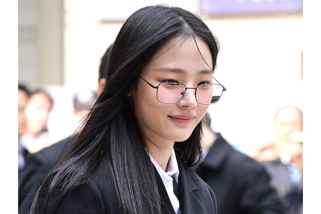 【韓国記者の目】完全敗訴でも「ADORには戻らない」NewJeans、ひとり再出発の“生みの親”ミン・ヒジン氏 画像