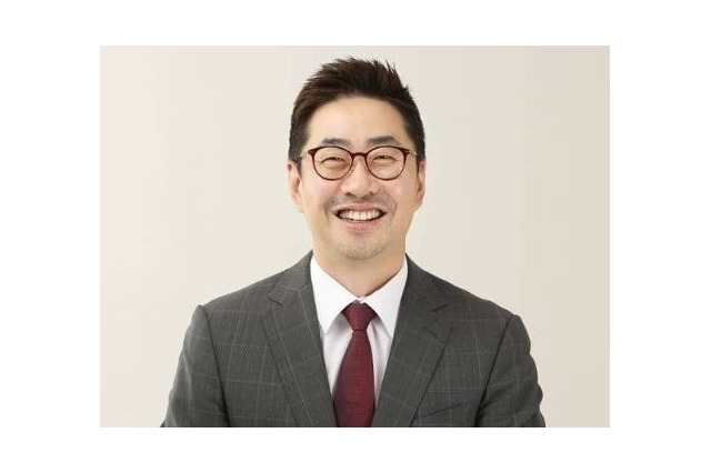 エリートコースを歩んだ韓国弁護士、がん闘病の末に52歳の若さで逝去　テレビにも多数出演 画像