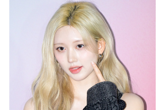 IVE・ガウル、“ツインテール×舌ペロ”SHOTに反響続々！「可愛さ限界突破」「反則です…」【PHOTO】 画像