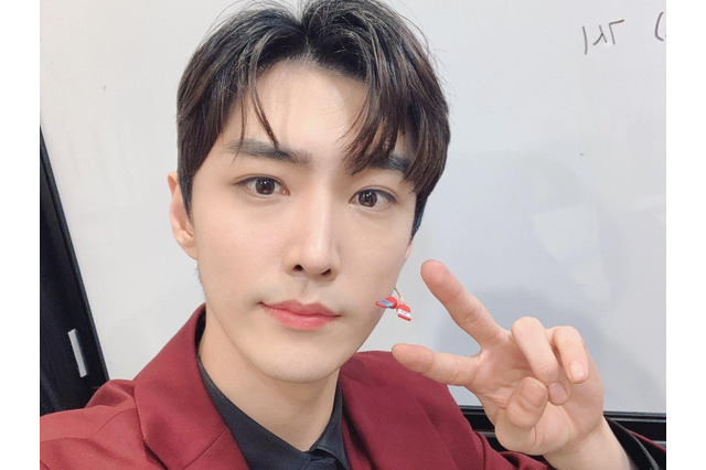 “違法なお店”訪問で全作品降板→事務所と契約終了…韓国ミュージカル俳優が沈痛謝罪「一生反省して生きて行く」 画像