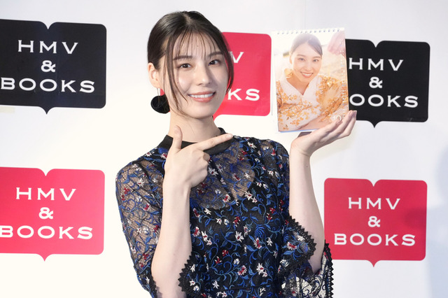 相楽伊織、2026年のカレンダー発売に喜び！「満足のいく1冊になりました」 画像