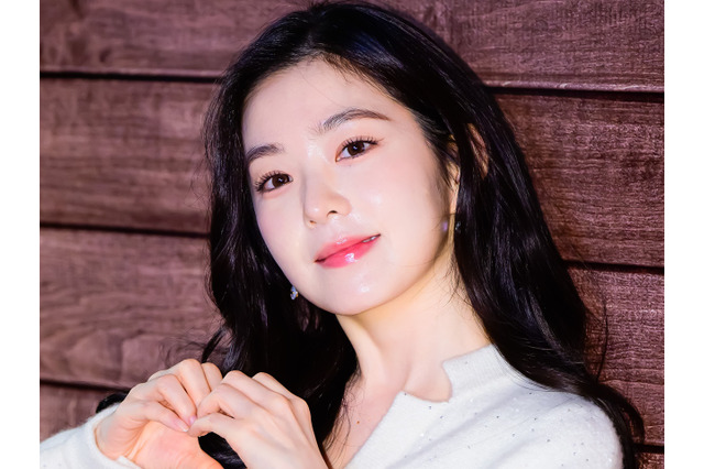 「年齢不詳…」Red Velvet・アイリーン、ランジェリー風衣装で魅せる“大人の色香”にうっとり【PHOTO】 画像