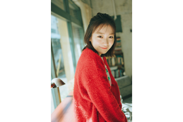 櫻坂46・小島凪紗＆山川宇衣、“彼女感”あふれるカットを公開！ 画像