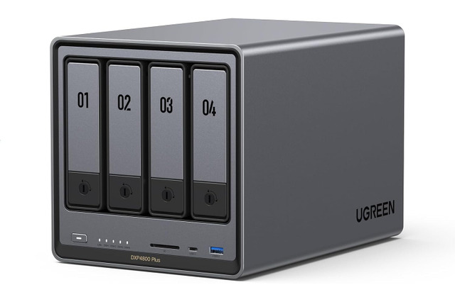 【Amazonブラックフライデー】UGREEN、NASシリーズが20%オフ！写真・動画保存のストレージに困っている人はねらい目 画像
