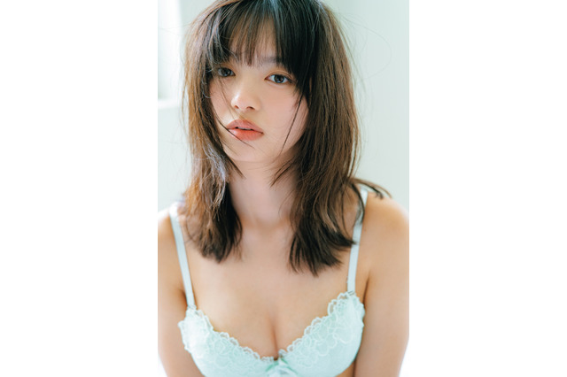 春高バレー出場美女・蒔埜ひな、初のランジェリー姿を披露！22歳の誕生日に1st写真集発売決定 画像