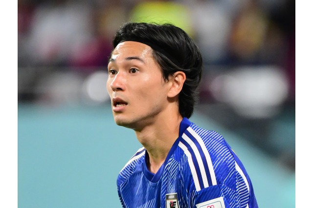 顔を覆ったまま…南野拓実が負傷、ワールドカップも不透明に？「代替できる選手はいない」と韓国メディア 画像