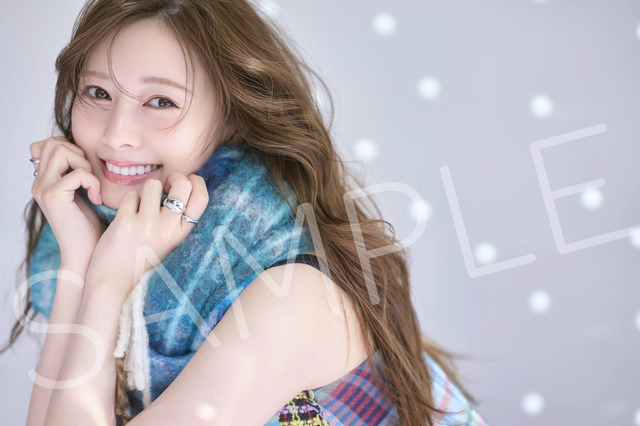 元乃木坂46・白石麻衣、2026年カレンダー発売！冬を感じさせる表紙を公開 画像