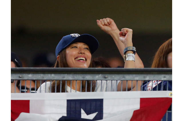 田中将大＆里田まい夫婦がTV出演！里田まい「タイプだった」田中将大「僕は全然」 画像