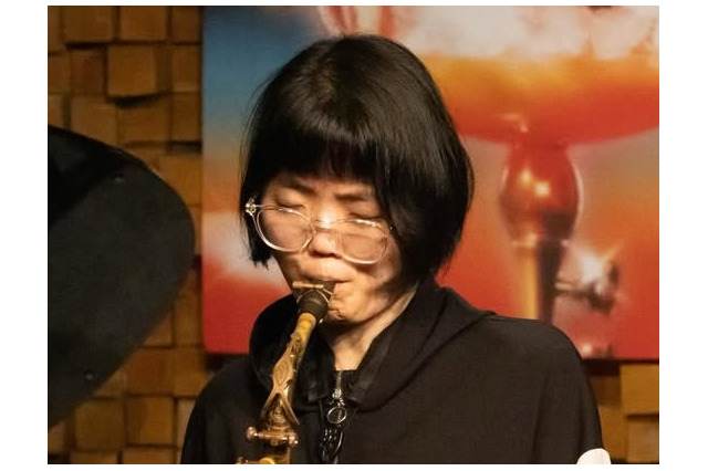 新年早々、訃報相次ぐ韓国…27歳の天才サックスプレーヤーが急逝　SNSでは新年の挨拶も 画像