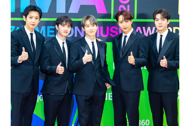 EXO、2年6カ月ぶり新アルバム『REVERXE』を海外メディアが絶賛！日本でもランキング1位の好成績 画像