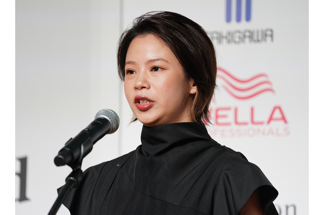 ミラノ五輪解説の高木菜那、オフショ投稿が話題！苦手なウィンク公開に「かわいい」の声 画像