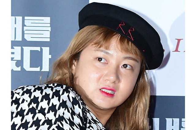 出国禁止の “注射おばさん”、違法施術疑惑を暴露した韓国タレントの元マネを攻撃「私の前では笑っておいて…」 画像