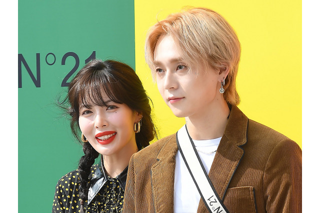 スピード婚したK-POPアイドル、妊娠説を吹き飛ばすノーブラ姿で視線集中 画像