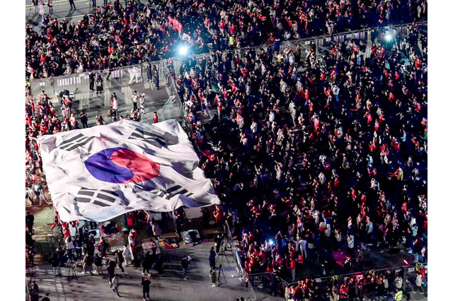 日本でも過半数が前向きな憲法改正、韓国では7割が「改憲賛成」と判明　1万2000人の大規模世論調査 画像