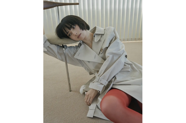 小松菜奈、“可憐さと自立心のある現代女性”を表現！ユナイテッドアローズ新ビジュアル公開 画像