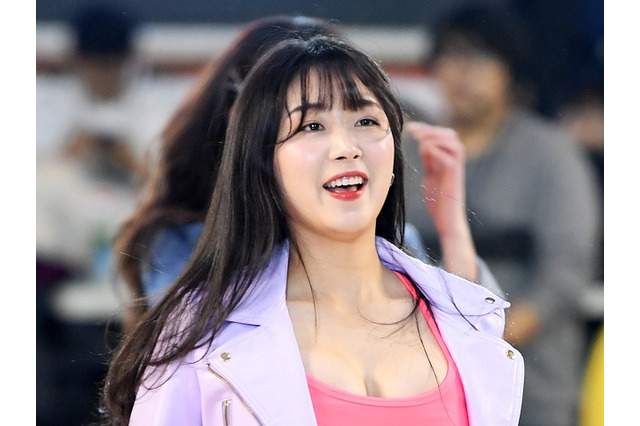 上も下もすごい…韓国人気チア、透け透けスイムウェア姿に視線釘付け！艶やかな姿で魅了 画像