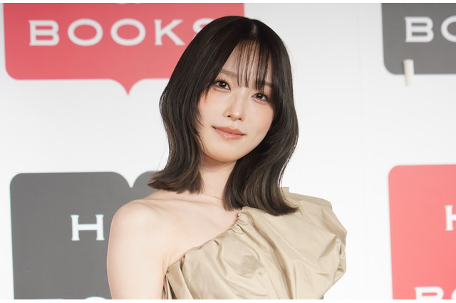 髙橋ひかる、新作カレンダー発売！「‟一緒にいるときの一瞬”に見えたら」 画像