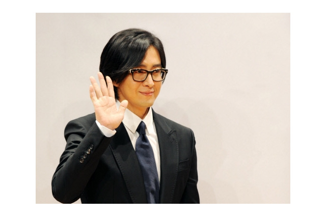 ペ・ヨンジュン、久々の近況に驚きの声　芸能活動ではなく株を4億ウォン追加購入 画像