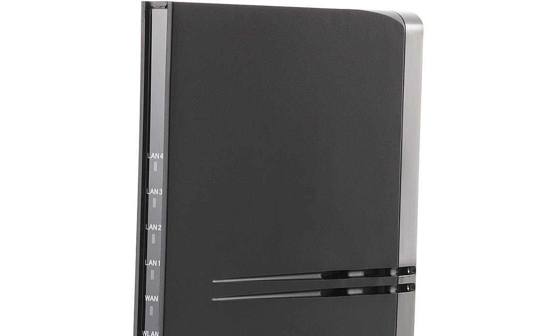 パソコン不要 スマホ タブでも自宅のlanを無線化できるルータ 直販3 980円 Rbb Today