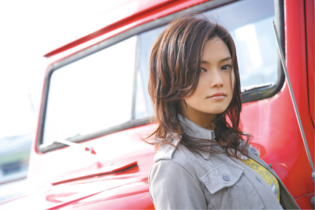 ビートルズとの関わりは Yuiがサイトジャック 激レアラジオを Rbb Today