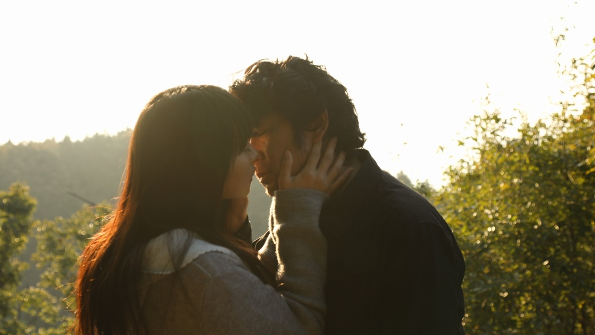 永瀬正敏と水崎綾女のキスシーンに注目 映画 光 より特報映像が解禁 2枚目の写真 画像 Rbb Today