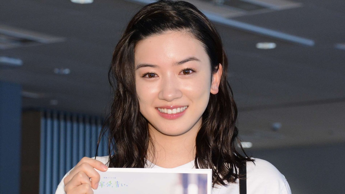 永野芽郁 衝撃発言 自分の顔は好きじゃない 極力見たくない Rbb Today