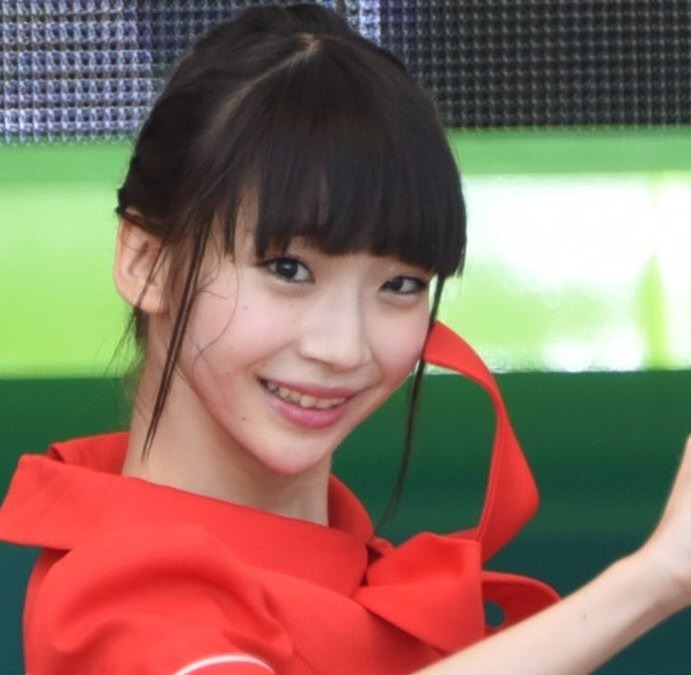 総選挙4位 荻野由佳の超絶スピーチに大反響 天性の才能 Rbb Today